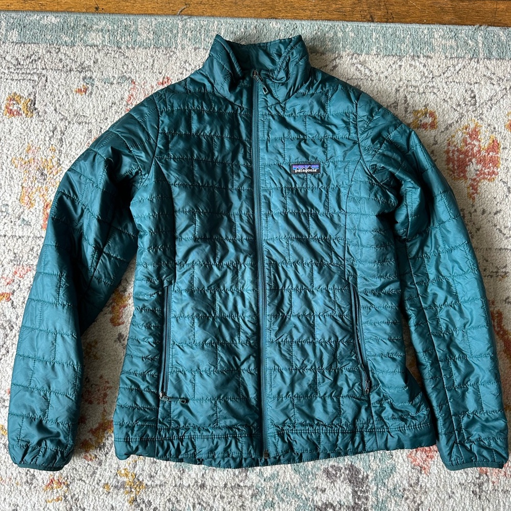 Patagonia Women's Nano Puff Jacket - Green M